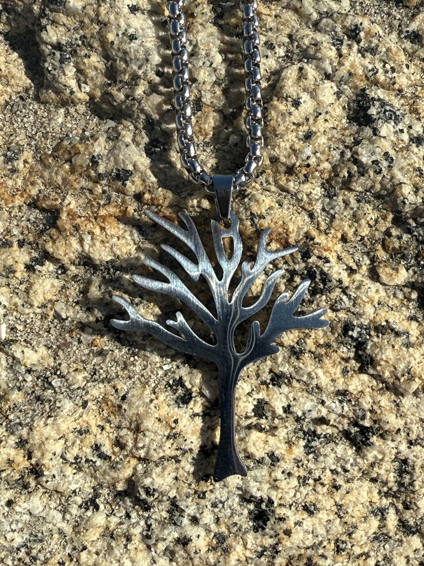 XXXTentacion Tree Of Life Pendant Necklace + Juice Wrld Wristband